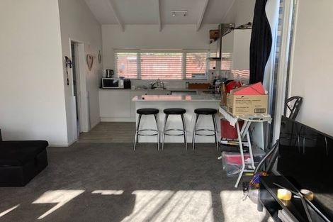 Photo of property in 1/49 Glenmore Road, Sunnyhills, Auckland, 2010