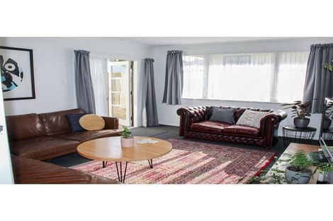 Photo of property in 51 Parkland Crescent, Terrace End, Palmerston North, 4410