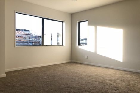 Photo of property in 92 Colonial Drive, Silverdale, 0932