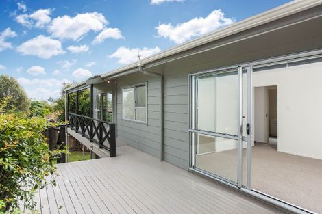 Photo of property in 1/1 Celeste Place, Totara Vale, Auckland, 0627