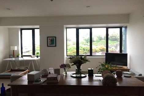 Photo of property in St Peters Apartments, 3e/192 Willis Street, Te Aro, Wellington, 6011