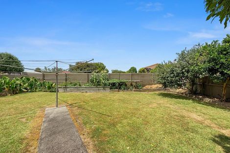 Photo of property in 41 Collins Road, Melville, Hamilton, 3206