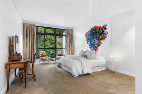 Photo of property in Bay Point Apartments, 6b/172 Oriental Parade, Oriental Bay, Wellington, 6011