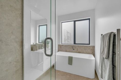 Photo of property in 35 Crossley Avenue, Woodend, 7610