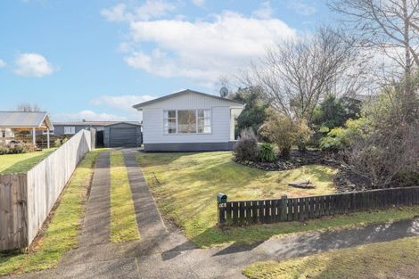 Photo of property in 16 Te Takinga Street, Turangi, 3334