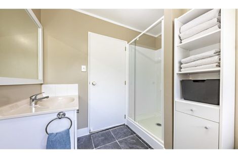 Photo of property in 2 Belinda Avenue, Flat Bush, Auckland, 2023