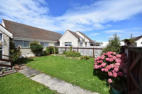 Photo of property in 58f Oxford Street, South Dunedin, Dunedin, 9012