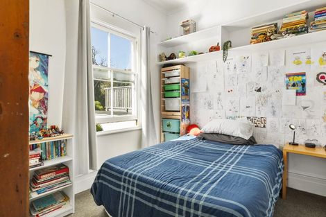 Photo of property in 27 Nairn Street, Mount Cook, Wellington, 6011