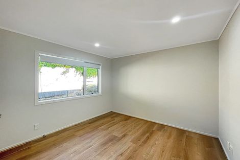 Photo of property in 19 Wattle Street, New Lynn, Auckland, 0600