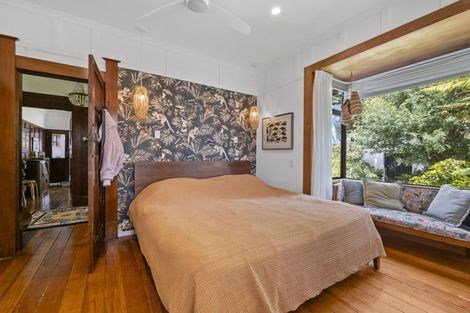 Photo of property in 33 Fitzroy Road, Fitzroy, New Plymouth, 4312