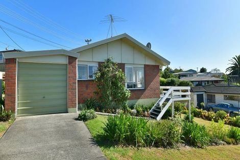 Photo of property in 1/15 Stanmore Bay Road, Stanmore Bay, Whangaparaoa, 0932