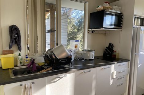 Photo of property in 33 Hewlett Road, Massey, Auckland, 0614