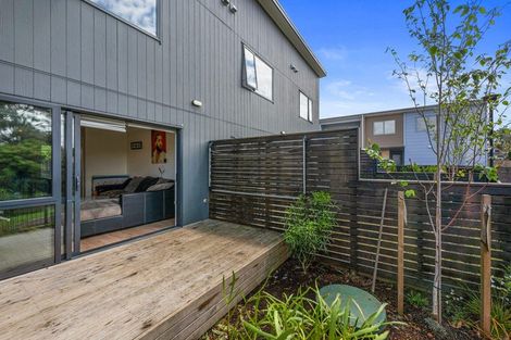 Photo of property in 15b Sealord Place, Manurewa, Auckland, 2102