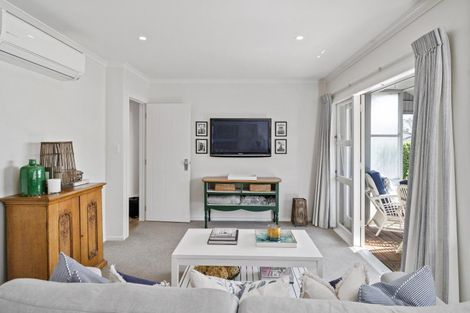 Photo of property in 1/31a Campbell Street, Havelock North, 4130