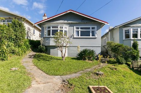 Photo of property in 10 Fraser Avenue, Johnsonville, Wellington, 6037