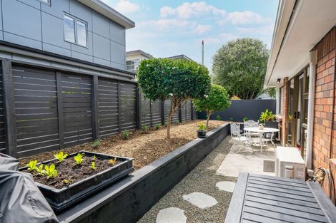 Photo of property in 2/5 The Terrace, Takapuna, Auckland, 0622