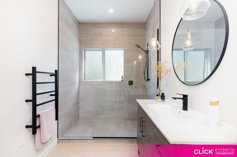 Photo of property in 28 Seaview Terrace, Kew, Dunedin, 9012