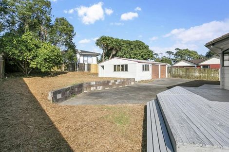 Photo of property in 6 Pureora Place, Clendon Park, Auckland, 2103