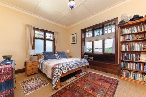 Photo of property in 27 Jubilee Avenue, Devonport, Auckland, 0624