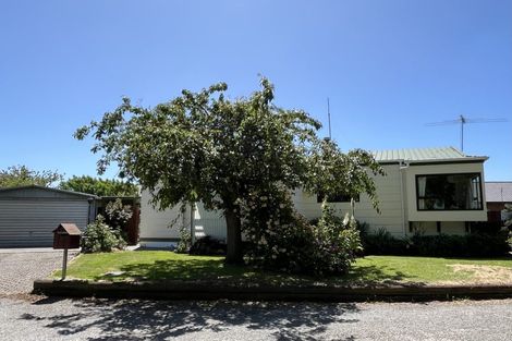 Photo of property in 44c Woodend Road, Woodend, 7610