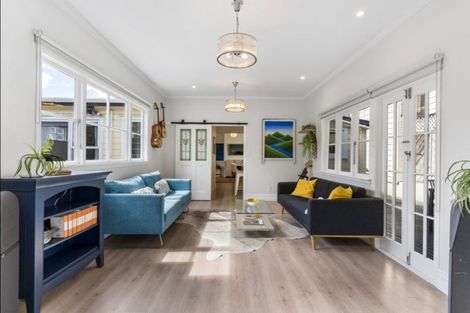 Photo of property in 24 Buchanan Street, Kingsland, Auckland, 1021