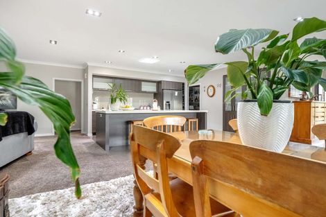 Photo of property in 1 Naomi Place, Cambridge, 3434