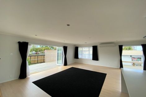 Photo of property in 67 Waipani Road, Te Atatu Peninsula, Auckland, 0610