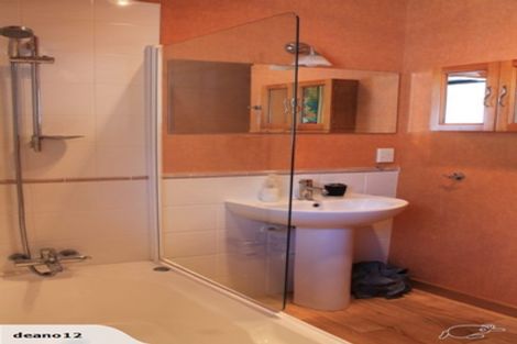 Photo of property in 77 Kyle Road, Waipukurau, 4281