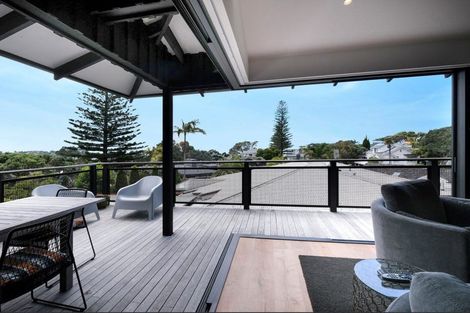Photo of property in 1/41 Hauraki Road, Hauraki, Auckland, 0622