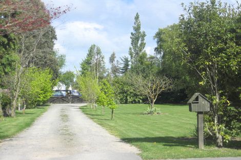 Photo of property in 143a High Street, Oxford, 7430