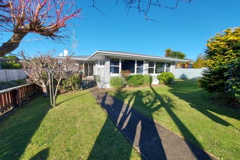 Photo of property in 50 Goods Road, Otumoetai, Tauranga, 3110