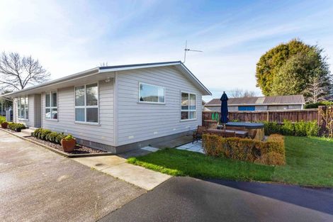 Photo of property in 3 Saffron Street, Bryndwr, Christchurch, 8053