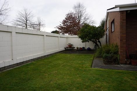 Photo of property in 1/323 Waimairi Road, Ilam, Christchurch, 8041