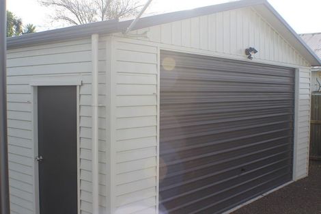 Photo of property in 49 Weraroa Road, Levin, 5510