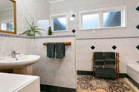 Photo of property in 34 Queen Street, Cambridge, 3434