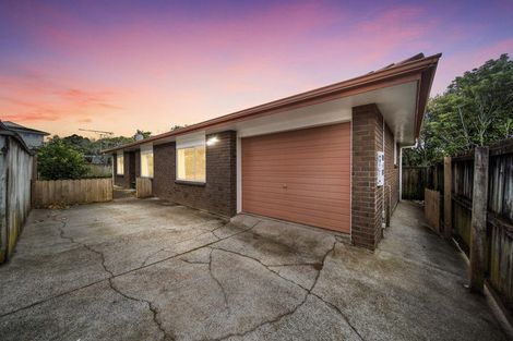 Photo of property in 100 Crawford Avenue, Mangere Bridge, Auckland, 2022