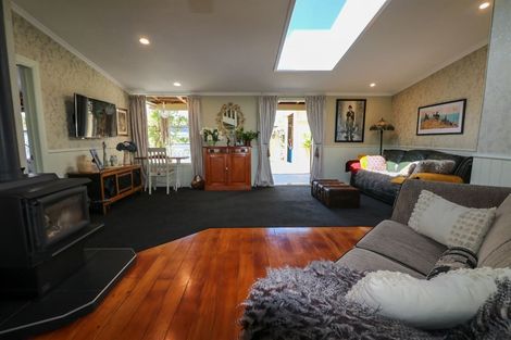 Photo of property in 18 Mowbray Street, Watlington, Timaru, 7910