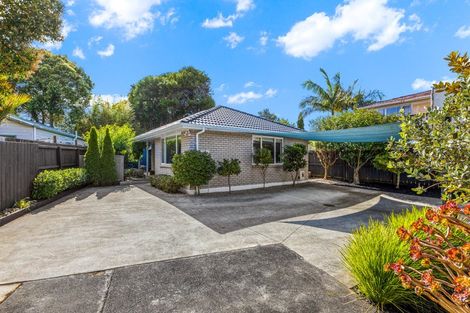 Photo of property in 183a Birkdale Road, Birkdale, Auckland, 0626