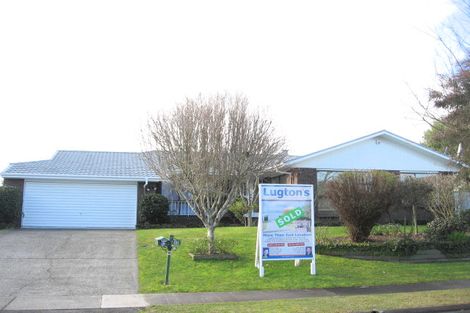 Photo of property in 17 Silva Crescent, Riverlea, Hamilton, 3216