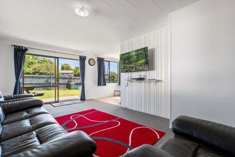 Photo of property in 19 Ben Keys Street, Te Puke, 3119