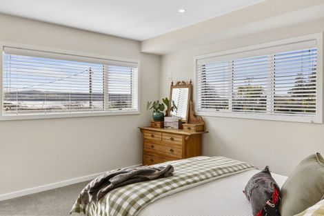 Photo of property in 24 Rainbow Drive, Rainbow Point, Taupo, 3330