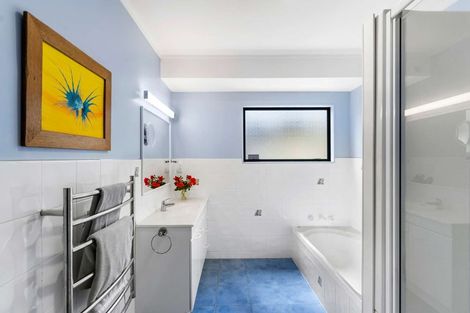 Photo of property in 30 Gerontius Lane, Snells Beach, 0920