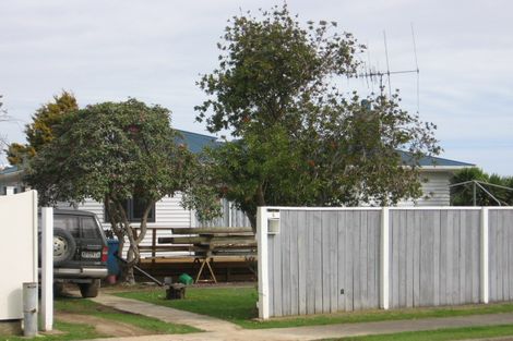 Photo of property in 5 Collingwood Street, Levin, 5510