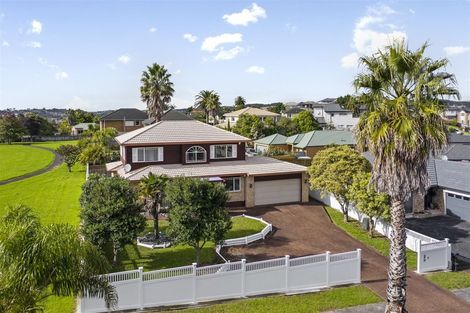 Photo of property in 2 San Marino Drive, Henderson, Auckland, 0612