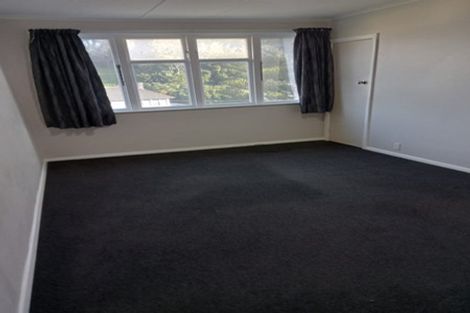 Photo of property in 70 Dimock Street, Titahi Bay, Porirua, 5022
