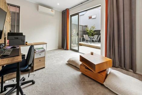 Photo of property in 10 Ringa Matau Road, Hobsonville, Auckland, 0616