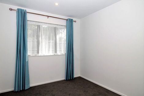Photo of property in 37 Lynmore Drive, Hillpark, Auckland, 2102