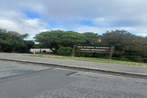 Photo of property in 175b Major Hornbrook Road, Mount Pleasant, Christchurch, 8081