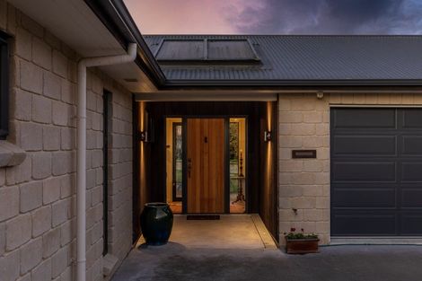 Photo of property in 11 Apatu Place, Waipukurau, 4200