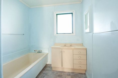 Photo of property in 2 Swamp Road, Dillons Point, Blenheim, 7273